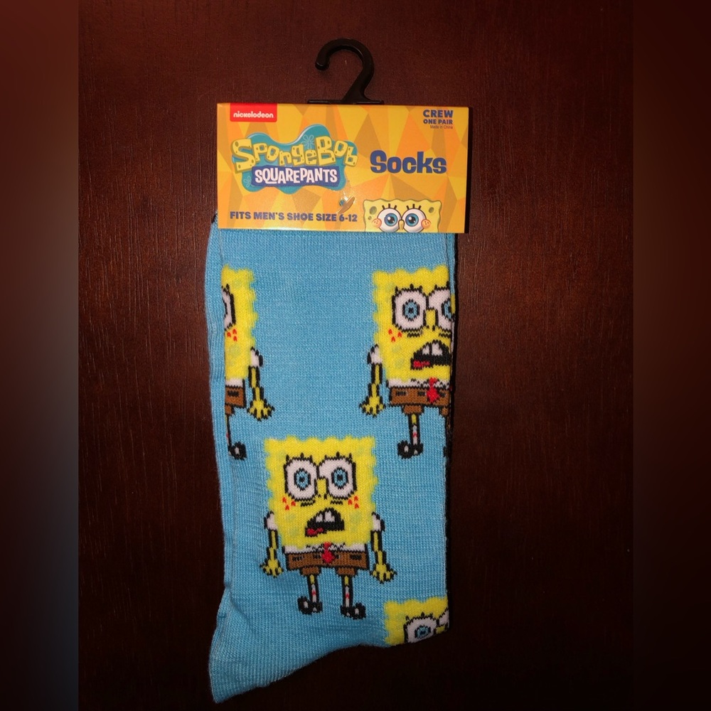 SPONGEBOB SQUAREPANTS NOVELTY CREW SOCKS NWT MEN’S SHOE SIZE 6-12